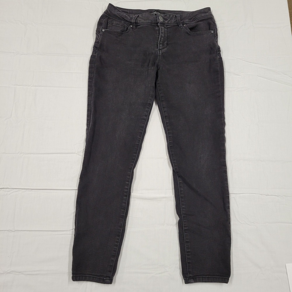 Miss Poured in Blue‎ black jeans size 10